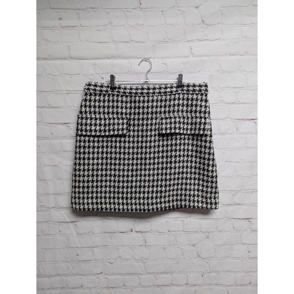 H&M Skirt Womens Size 14 Black White Boucle Houndstooth Tweed Front Pockets EUC